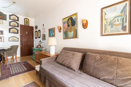 Apartamento à venda com 45m², 1 quarto e 1 vagaSala