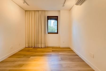 Apartamento à venda com 106m², 3 quartos e 2 vagas Apartamento à venda com 106m², 3 quartos e 2 vagasQuarto 1