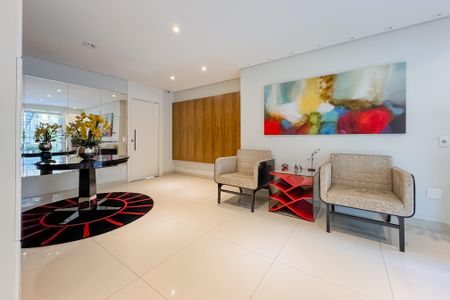 Apartamento à venda com 106m², 3 quartos e 2 vagas Apartamento à venda com 106m², 3 quartos e 2 vagasHall social