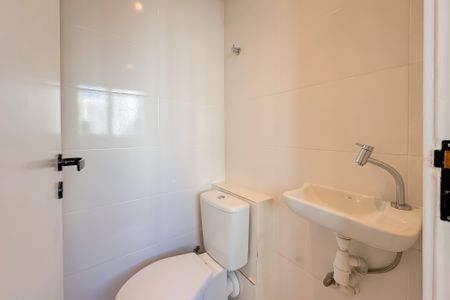 Apartamento à venda com 106m², 3 quartos e 2 vagas Apartamento à venda com 106m², 3 quartos e 2 vagasBanheiro de serviço