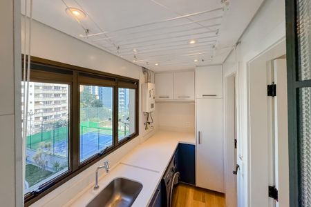 Apartamento à venda com 106m², 3 quartos e 2 vagas Apartamento à venda com 106m², 3 quartos e 2 vagasÁrea de Serviço