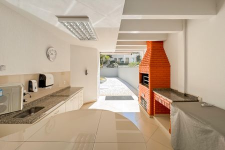 Apartamento à venda com 106m², 3 quartos e 2 vagas Apartamento à venda com 106m², 3 quartos e 2 vagasChurrasqueira