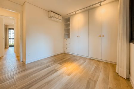Apartamento à venda com 106m², 3 quartos e 2 vagas Apartamento à venda com 106m², 3 quartos e 2 vagasQuarto 2