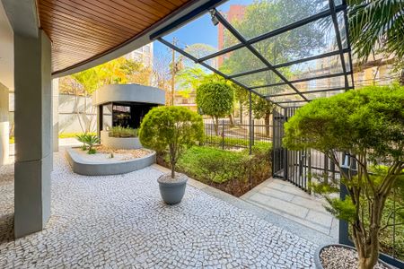 Apartamento à venda com 106m², 3 quartos e 2 vagas Apartamento à venda com 106m², 3 quartos e 2 vagasEntrada