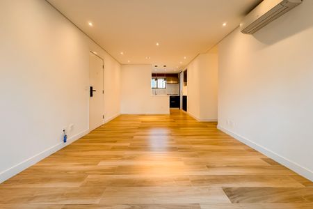 Apartamento à venda com 106m², 3 quartos e 2 vagas Apartamento à venda com 106m², 3 quartos e 2 vagasSala