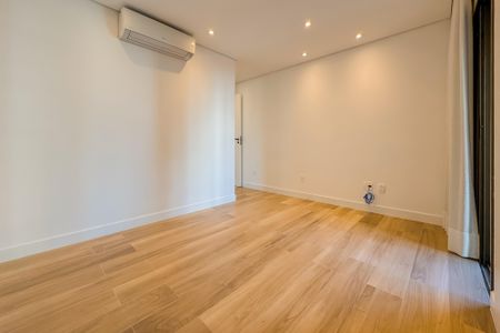 Apartamento à venda com 106m², 3 quartos e 2 vagas Apartamento à venda com 106m², 3 quartos e 2 vagasSuíte