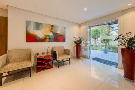 Apartamento à venda com 106m², 3 quartos e 2 vagas Apartamento à venda com 106m², 3 quartos e 2 vagasHall social