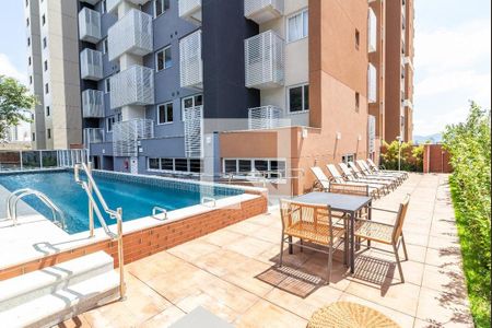 Studio para alugar com 20m², 1 quarto e sem vaga Studio para alugar com 20m², 1 quarto e sem vagaÁrea comum - Piscina