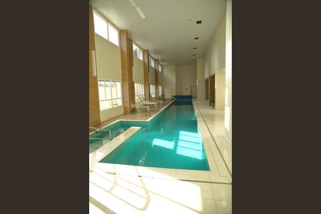 Apartamento para alugar com 116m², 3 quartos e 2 vagasÁrea comum - Piscina coberta