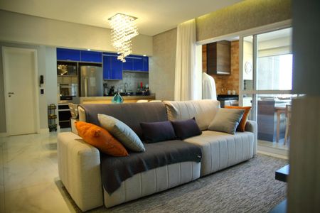 Apartamento para alugar com 116m², 3 quartos e 2 vagasSala