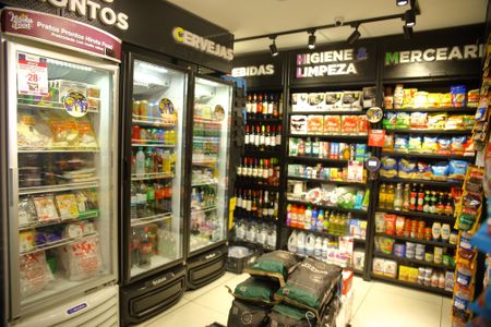 Apartamento para alugar com 116m², 3 quartos e 2 vagasMini mercado