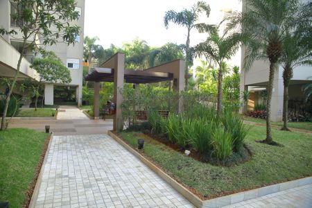 Apartamento para alugar com 116m², 3 quartos e 2 vagasÁrea comum - Piscina