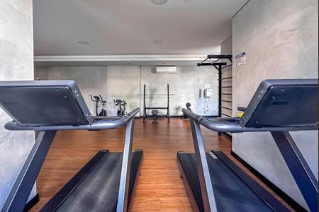 Apartamento à venda com 87m², 2 quartos e 2 vagas Apartamento à venda com 87m², 2 quartos e 2 vagasÁrea comum - Academia