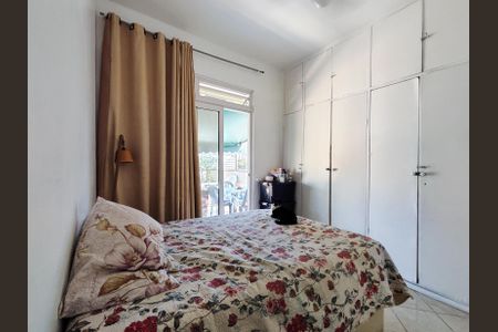 Apartamento à venda com 102m², 4 quartos e 1 vaga Apartamento à venda com 102m², 4 quartos e 1 vagaQuarto 1