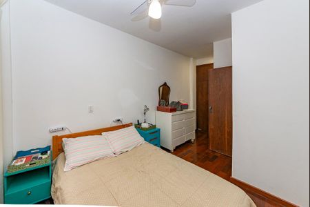Apartamento à venda com 137m², 3 quartos e 2 vagas Apartamento à venda com 137m², 3 quartos e 2 vagasSuíte 3