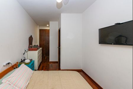 Apartamento à venda com 137m², 3 quartos e 2 vagas Apartamento à venda com 137m², 3 quartos e 2 vagasSuíte 3