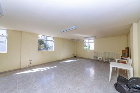 Apartamento à venda com 137m², 3 quartos e 2 vagas Apartamento à venda com 137m², 3 quartos e 2 vagasÁrea comum - Salão de festas