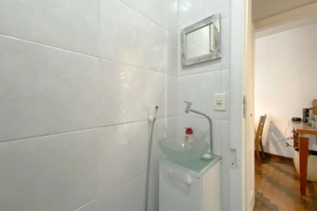 Apartamento à venda com 115m², 3 quartos e sem vaga Apartamento à venda com 115m², 3 quartos e sem vagaBanheiro