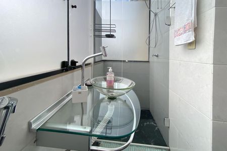 Apartamento à venda com 115m², 3 quartos e sem vaga Apartamento à venda com 115m², 3 quartos e sem vagaBanheiro da Suíte