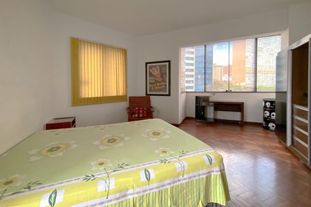 Apartamento à venda com 115m², 3 quartos e sem vaga Apartamento à venda com 115m², 3 quartos e sem vagaSuite
