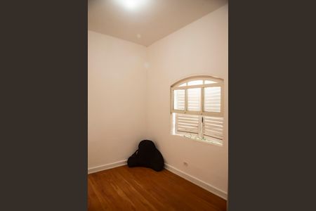 Casa para alugar com 250m², 4 quartos e 2 vagasSuíte - Antessala