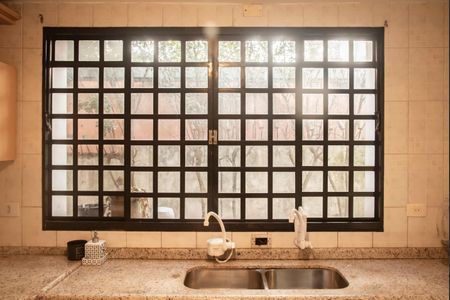 Casa para alugar com 250m², 4 quartos e 2 vagasCozinha