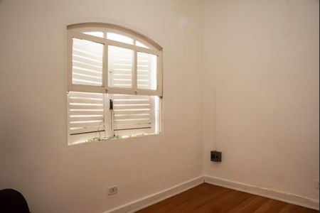 Casa para alugar com 250m², 4 quartos e 2 vagasSuíte - Antessala