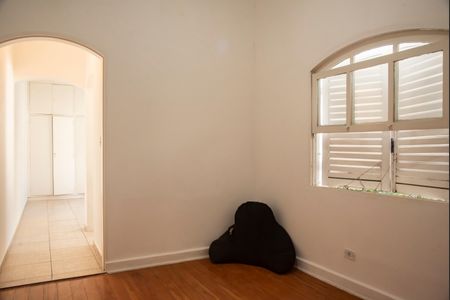 Casa para alugar com 250m², 4 quartos e 2 vagasSuíte - Antessala