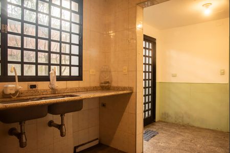 Casa para alugar com 250m², 4 quartos e 2 vagasCozinha