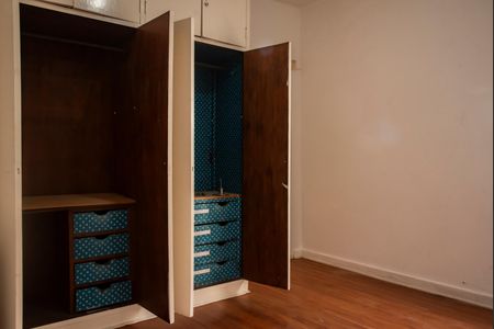 Casa para alugar com 250m², 4 quartos e 2 vagasQuarto 1