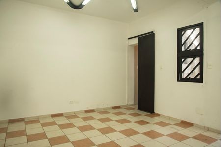 Casa para alugar com 250m², 4 quartos e 2 vagasEdícula