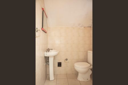 Casa para alugar com 250m², 4 quartos e 2 vagasEdícula - Banheiro