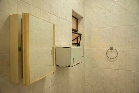 Casa para alugar com 250m², 4 quartos e 2 vagasBanheiro de Serviço