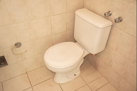 Casa para alugar com 250m², 4 quartos e 2 vagasEdícula - Banheiro