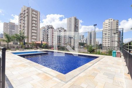 Apartamento à venda com 97m², 2 quartos e 1 vaga Apartamento à venda com 97m², 2 quartos e 1 vagaÁrea comum - Piscina