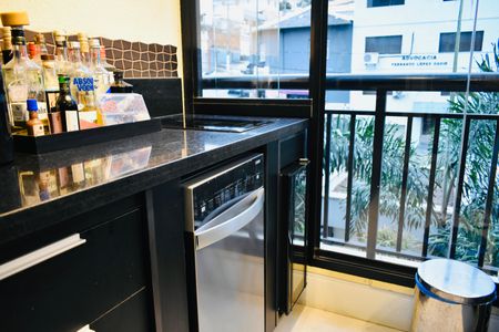 Apartamento à venda com 97m², 2 quartos e 1 vaga Apartamento à venda com 97m², 2 quartos e 1 vagaVaranda gourmet