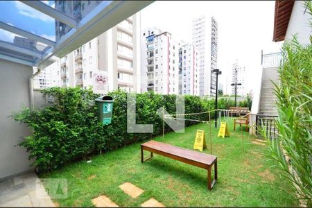 Apartamento à venda com 97m², 2 quartos e 1 vaga Apartamento à venda com 97m², 2 quartos e 1 vagaPet