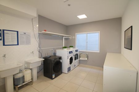 Apartamento à venda com 35m², 2 quartos e sem vagaÁrea Comum