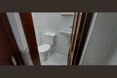 Casa à venda com 68m², 2 quartos e 2 vagas Casa à venda com 68m², 2 quartos e 2 vagasLavabo