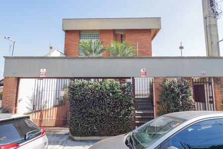 Casa à venda com 504m², 4 quartos e 8 vagasFachada