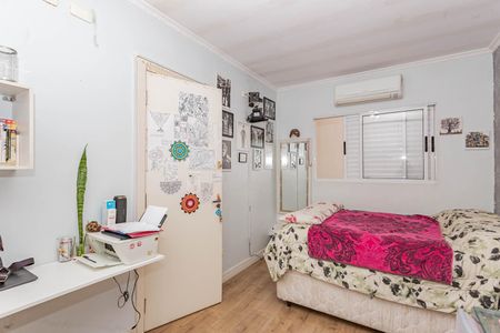 Casa de condomínio à venda com 157m², 3 quartos e 3 vagasQuarto 2