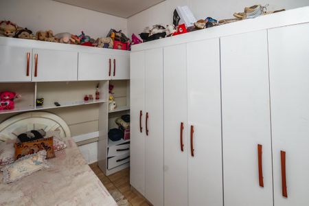 Quarto de casa à venda com 2 quartos, 300m² em Apolonia, Belo Horizonte