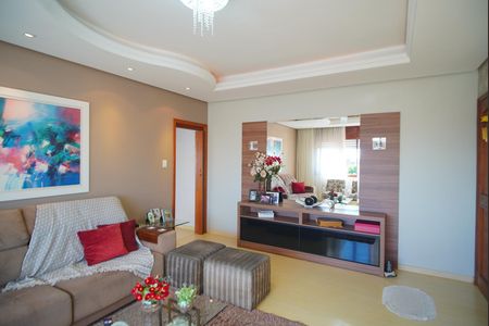 Sala de apartamento à venda com 3 quartos, 110m² em Navegantes, Porto Alegre