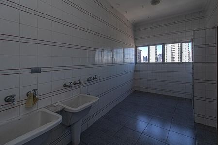 Apartamento para alugar com 600m², 6 quartos e 3 vagasárea de serviço_1