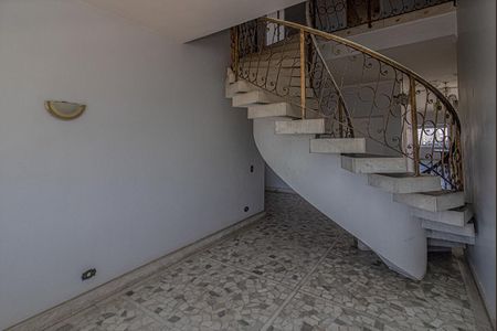 Apartamento para alugar com 600m², 6 quartos e 3 vagashall de acesso para os pisos_4
