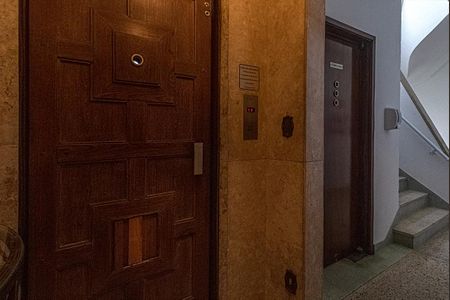 Apartamento para alugar com 600m², 6 quartos e 3 vagashall social_2