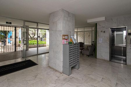 Apartamento para alugar com 600m², 6 quartos e 3 vagashall de entrada_1