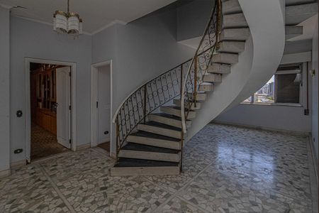 Apartamento para alugar com 600m², 6 quartos e 3 vagashall de acesso para os pisos_1