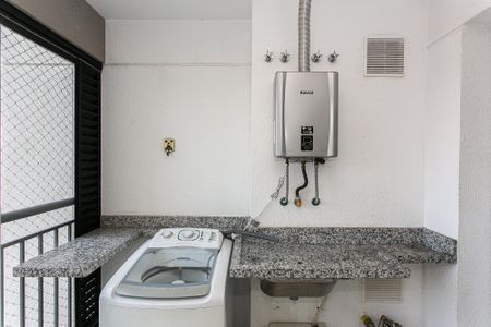 Apartamento à venda com 66m², 3 quartos e 1 vaga Apartamento à venda com 66m², 3 quartos e 1 vagaÁrea de Serviço