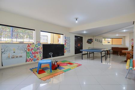 Apartamento à venda com 98m², 3 quartos e 2 vagas Apartamento à venda com 98m², 3 quartos e 2 vagasÁrea comum